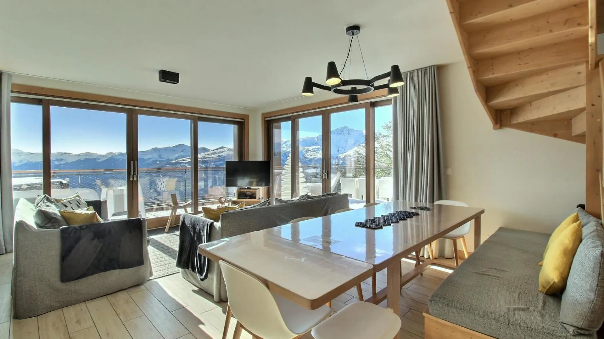 Daire Arc 1600, Le Ridge, Appartement 12 Personnes Duplex Vue Montagne - Ski Aux Pieds - Sauna, Hammam, Jacuzzi, Piscine Les Arcs  Fransa