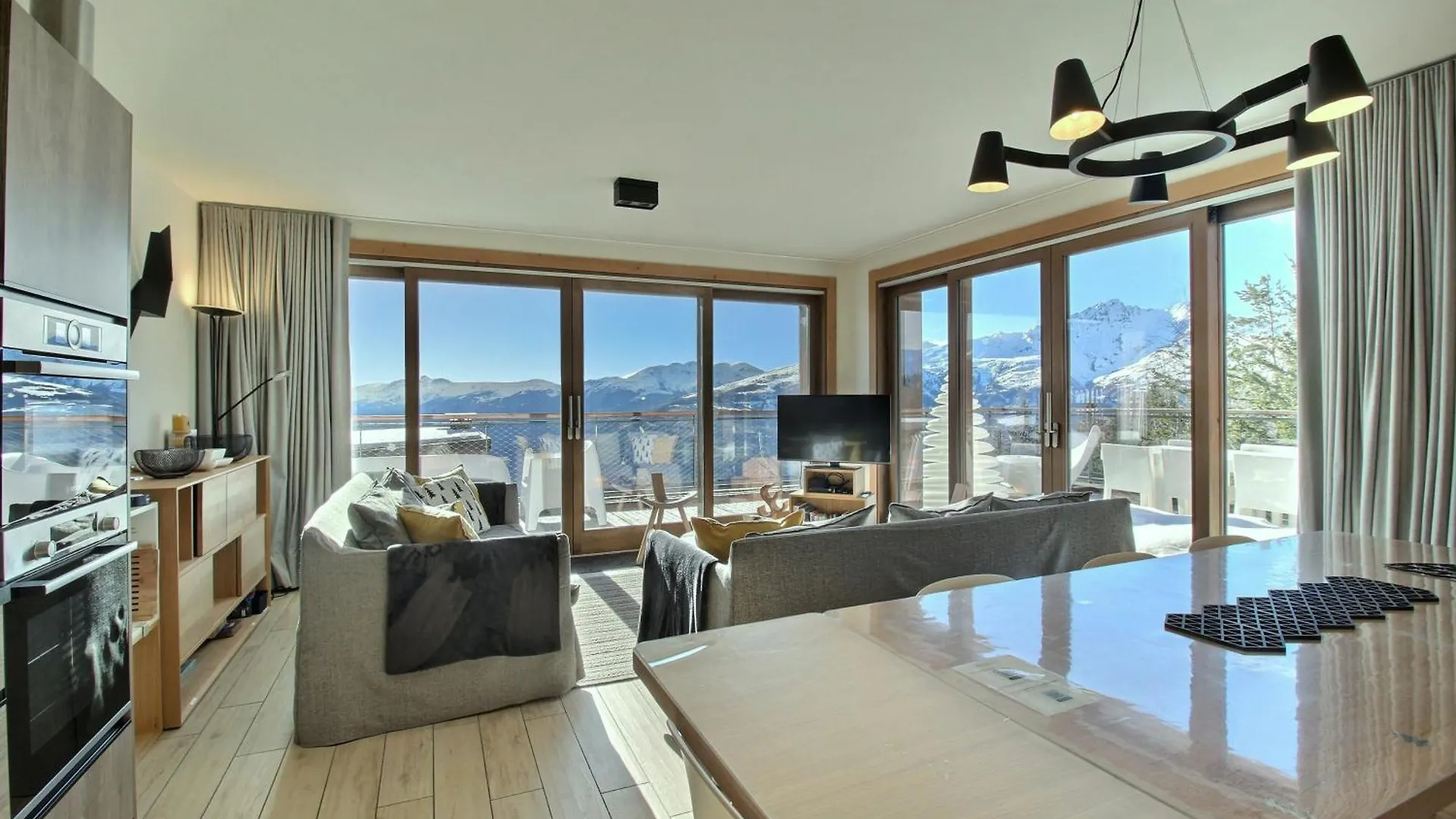 Arc 1600, Le Ridge, Appartement 12 Personnes Duplex Vue Montagne - Ski Aux Pieds - Sauna, Hammam, Jacuzzi, Piscine Les Arcs  0*, Les Arcs (Savoie) Francie