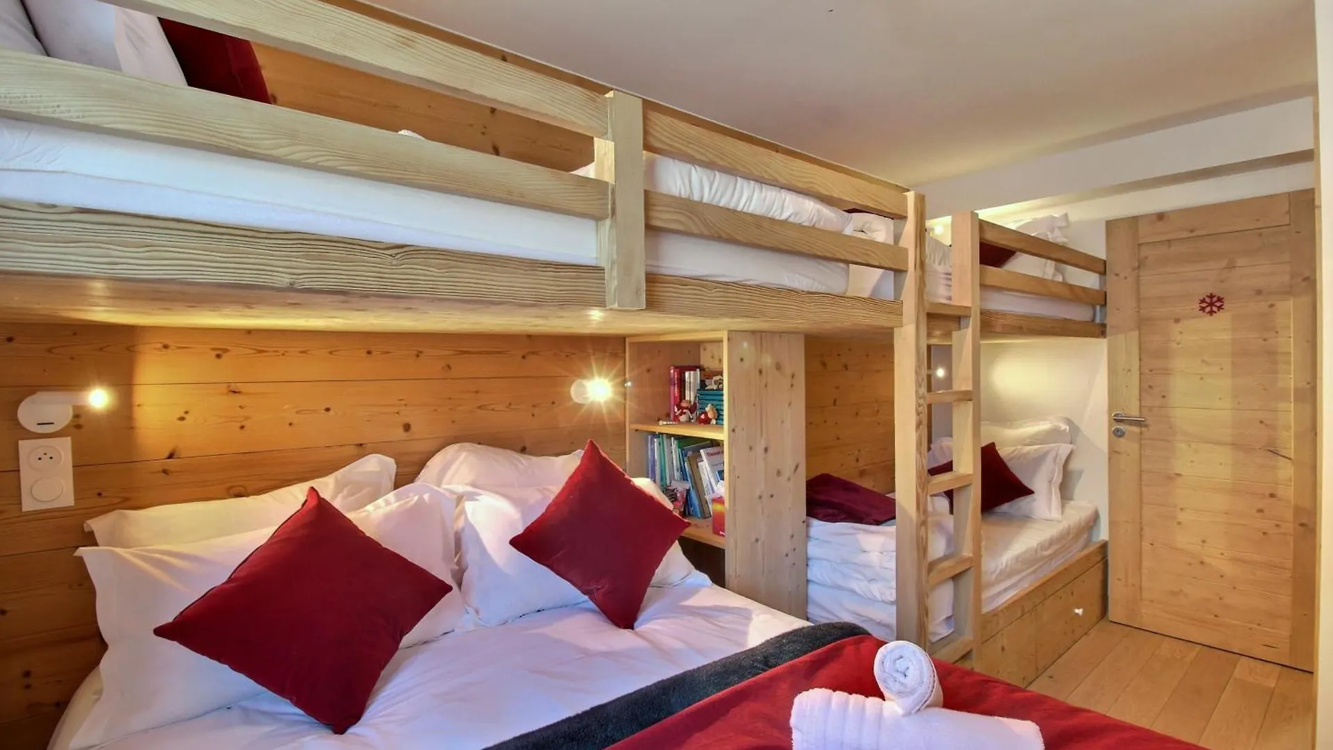 Arc 1600, Le Ridge, Appartement 12 Personnes Duplex Vue Montagne - Ski Aux Pieds - Sauna, Hammam, Jacuzzi, Piscine Les Arcs  Les Arcs (Savoie)