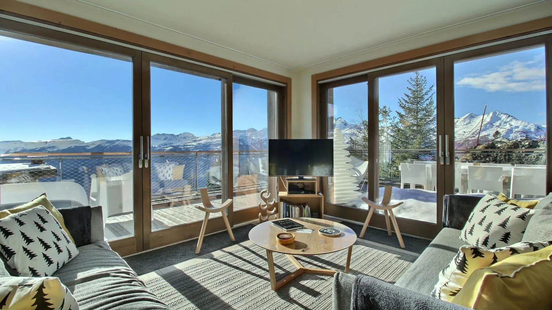 Arc 1600, Le Ridge, Appartement 12 Personnes Duplex Vue Montagne - Ski Aux Pieds - Sauna, Hammam, Jacuzzi, Piscine Les Arcs  Apartmán